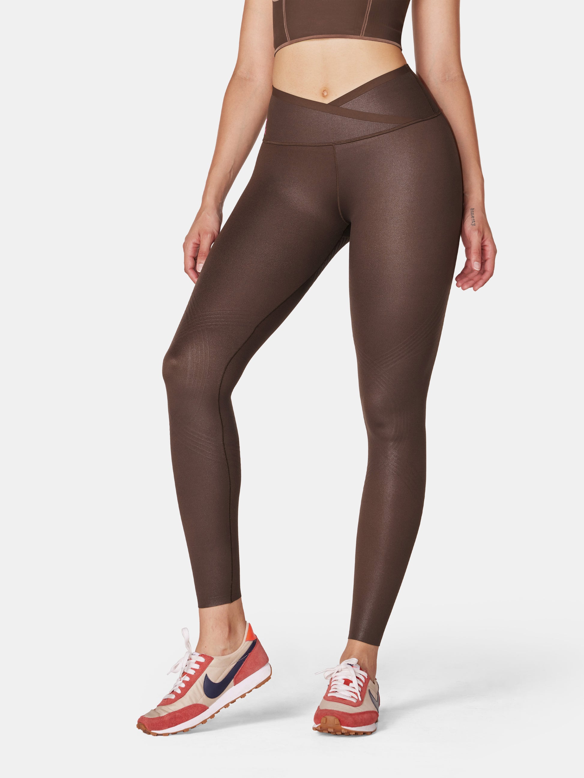 Time and tru chocolate leather shimmer leggings xl  Shimmer leggings,  Chocolate leather, Faux leather leggings