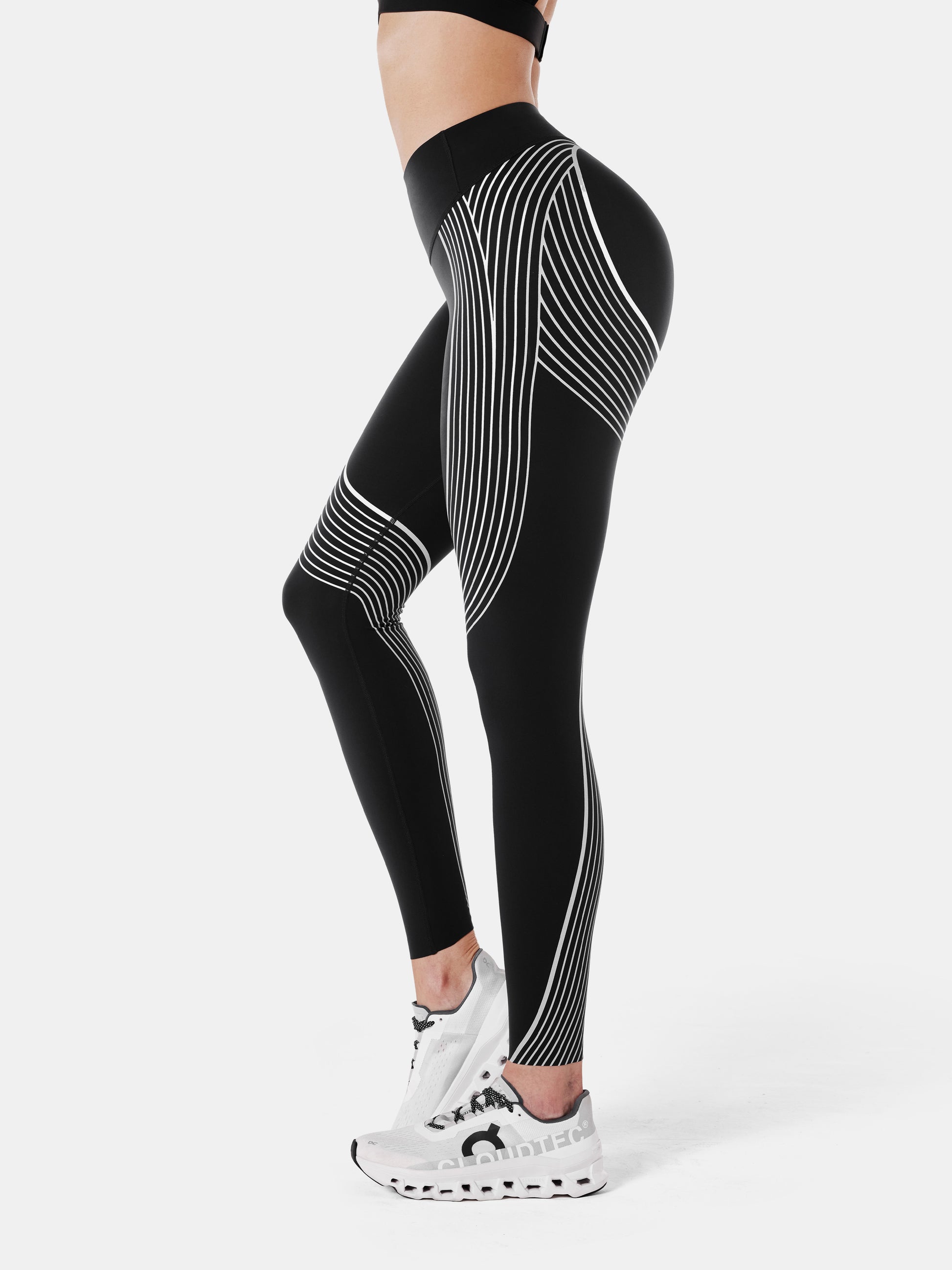 High waisted mesh breathable leggings with reflective logo and