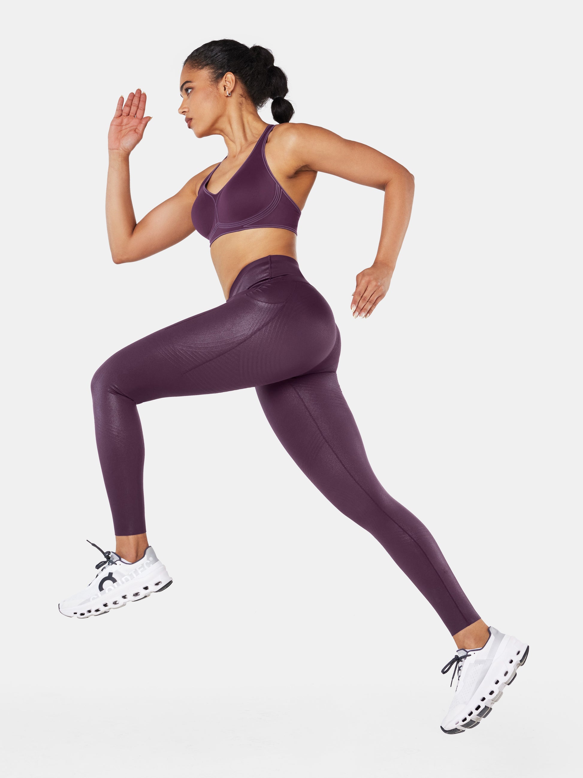 Fanka on Instagram: Brighten your workout, brighten your goals. ⁠ Body  Sculpt Faux Leather Leggings are here to shine alongside you as you conquer  every challenge in style!⁠ ⁠ ⁠ #fanka #fankafam #movewithfanka