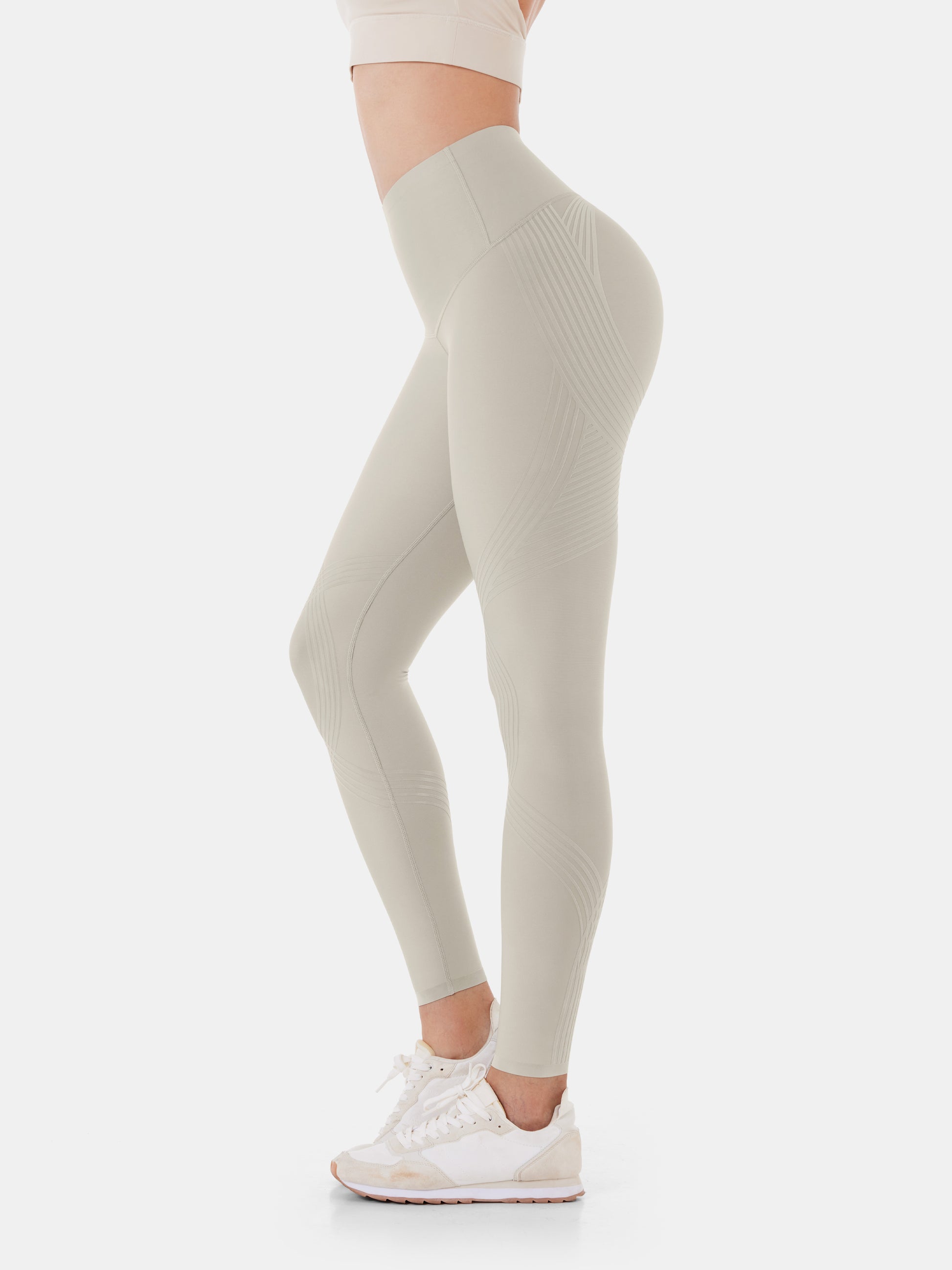 Best Compression Leggings to Smooth Cellulite – Fanka